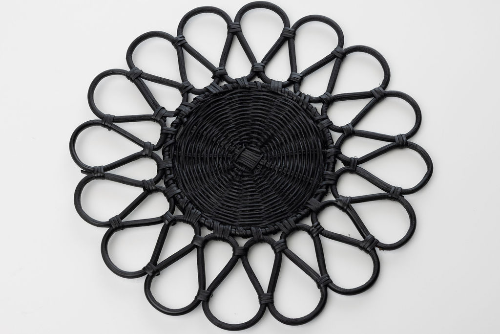 FLORAL BLACK RATTAN CHARGER $2.00