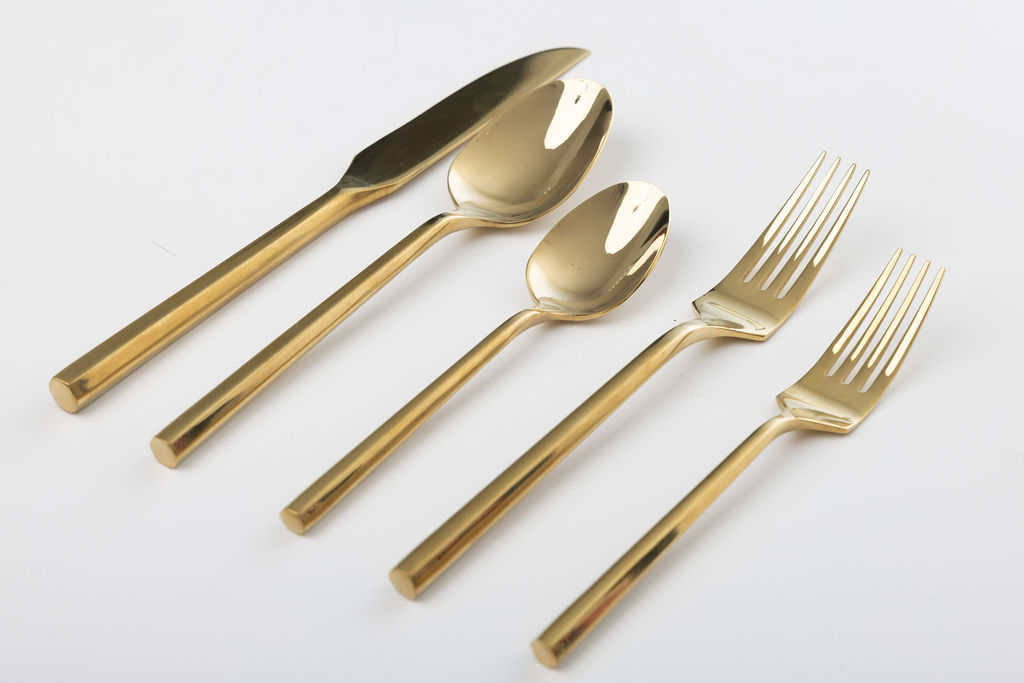 DAISY SHINY GOLD $1.50