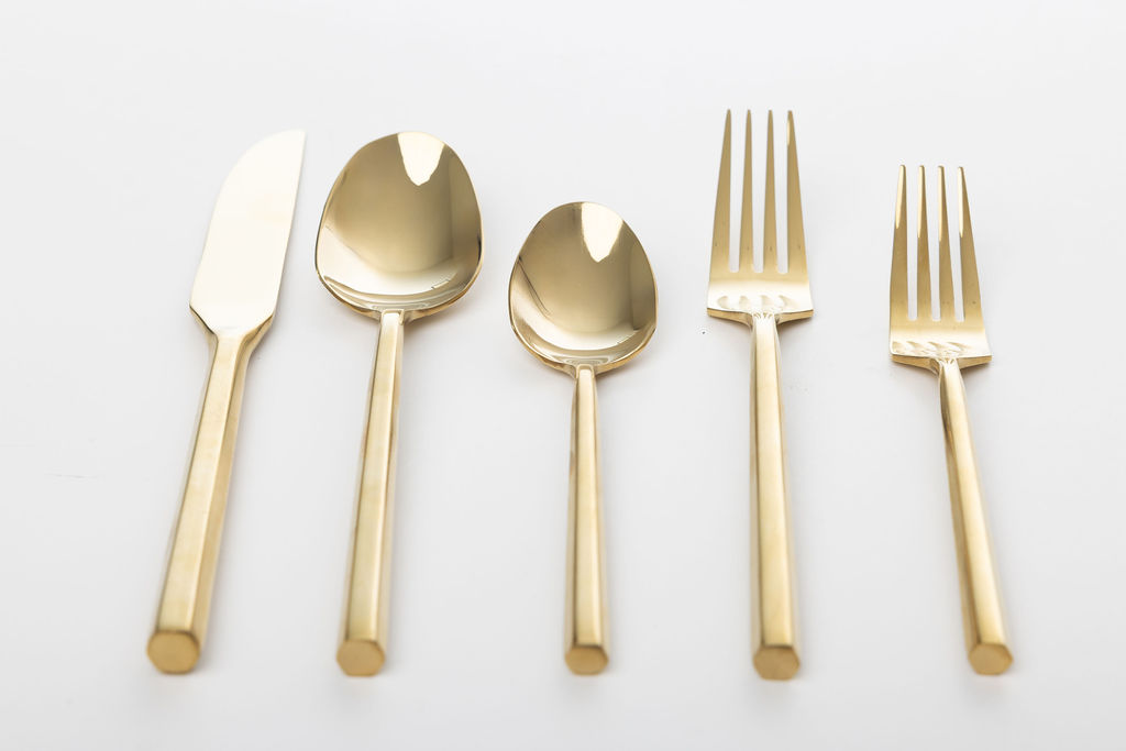 DAISY SHINY GOLD $1.50